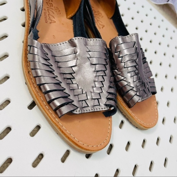 SBICCA Jared Metallic Blue Leather Huarache Peep Toe Flats - 8 - Picture 2 of 10